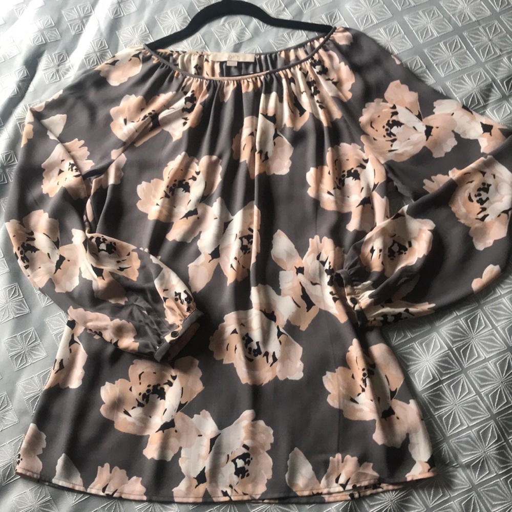 Elegant Loft Gray Pink Floral Flower Blouse mt